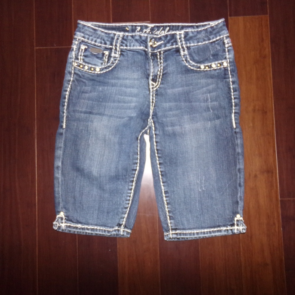 LA Idol jean shorts